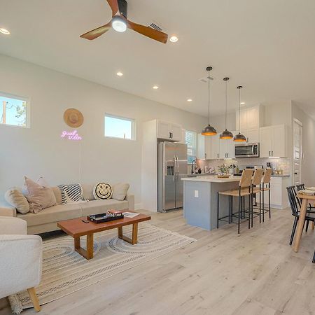 Modern Home Near Downtown With Fast Wifi, Bbq, Games & Ev Equipped! Хьюстон Экстерьер фото